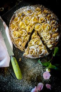 Apple and Cinnamon Tart with Rose Apples